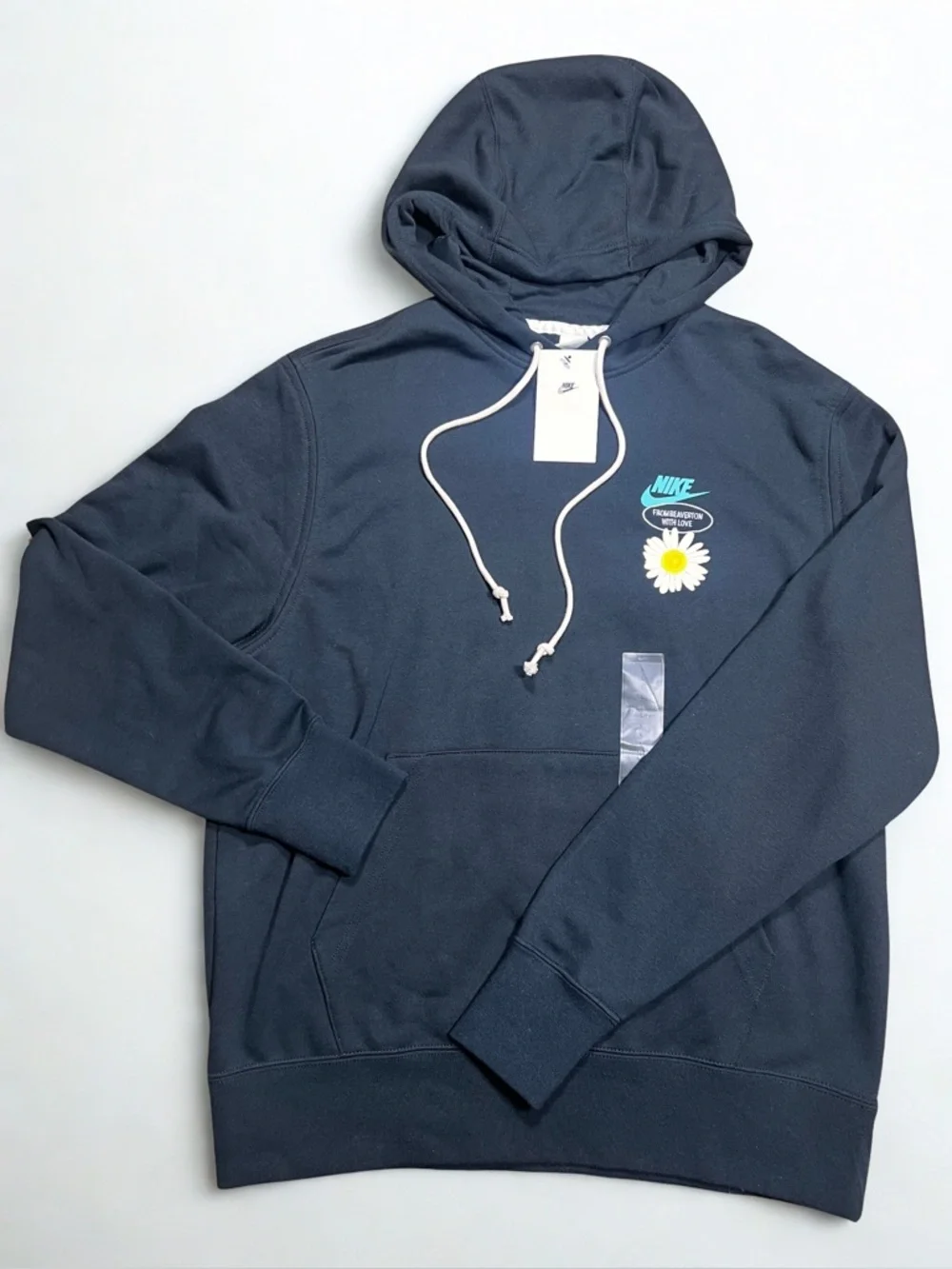NWT Nike ‘Have A Nike Day’ Daisy Men’s Hoodie, Size Large